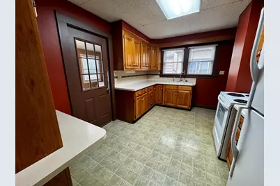 309 E Oak Street, Fairbury, IL 61739 - Photo 7