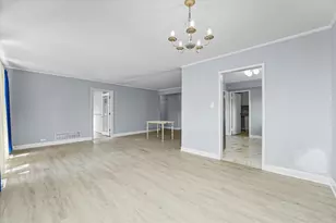 351 Waverly St, Park Forest, IL 60466 - Photo 7