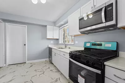 351 Waverly Street, Park Forest, IL 60466 - Photo 11