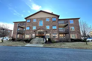 6419 Oak Forest Ave, Tinley Park, IL 60477 - Photo 1