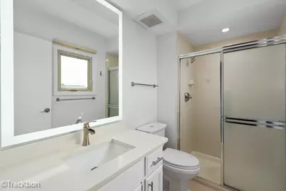 6400 W Belle Plaine Avenue #509, Chicago, IL 60634 - Photo 7