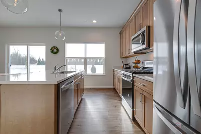 2490 Olivia Court, Wauconda, IL 60084 - Photo 5