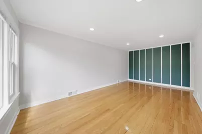 10537 S Rhodes Avenue, Chicago, IL 60628 - Photo 7