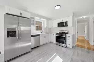 10537 S Rhodes Ave, Chicago, IL 60628 - Photo 11