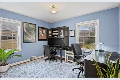 311 Neva Avenue, Glenview, IL 60025 - Photo 13