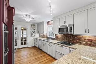 311 Neva Ave, Glenview, IL 60025 - Photo 9