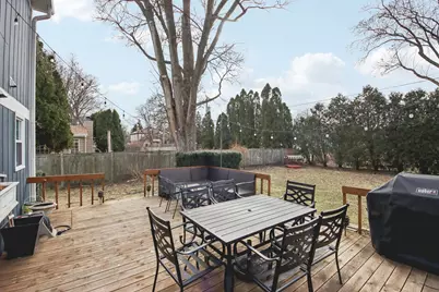 1028 Highland Lane, Glenview, IL 60025 - Photo 25