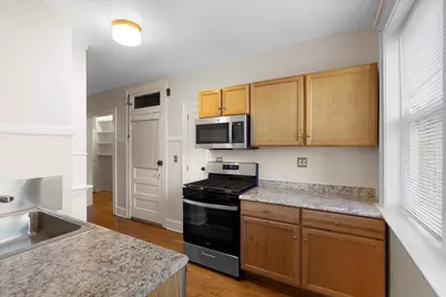 811 Dobson Street #1E, Evanston, IL 60202 - Photo 5