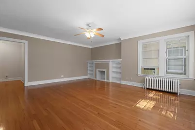 811 Dobson Street #1E, Evanston, IL 60202 - Photo 3