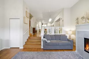 1215 W Lexington St, Chicago, IL 60607 - Photo 9