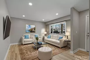 74 Paddock St, Montgomery, IL 60538 - Photo 5