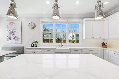 1024 Prairie Lawn Road, Glenview, IL 60025 - Photo 15