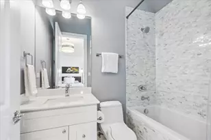 1024 Prairie Lawn Rd, Glenview, IL 60025 - Photo 33