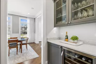 1024 Prairie Lawn Rd, Glenview, IL 60025 - Photo 9