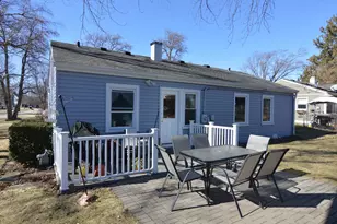 104 N Pleasant Rd, Lake Zurich, IL 60047 - Photo 25