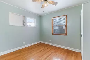 4539 Clyde Ave, Lyons, IL 60534 - Photo 15