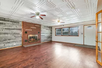 4539 Clyde Avenue, Lyons, IL 60534 - Photo 3