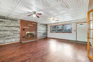 4539 Clyde Ave, Lyons, IL 60534 - Photo 3