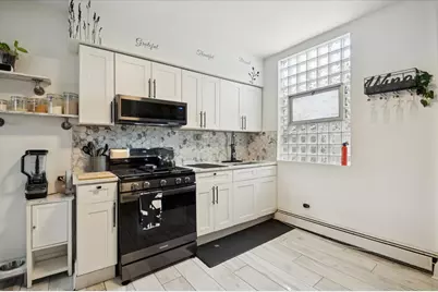 2052 E 80th Street, Chicago, IL 60617 - Photo 15