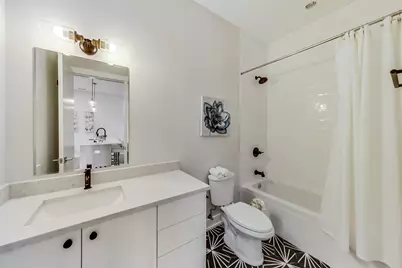 3204 N Clifton Avenue #310, Chicago, IL 60657 - Photo 5