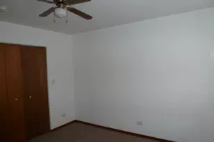 16212 Trumbull Ave, Markham, IL 60428 - Photo 23