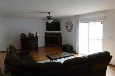 16212 Trumbull Avenue, Markham, IL 60428 - Photo 7