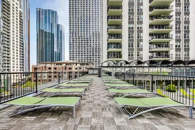 400 E Randolph Street #2425, Chicago, IL 60601 - Photo 19