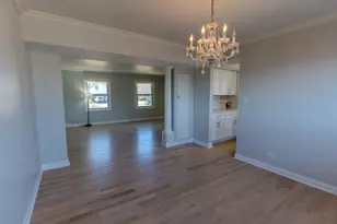 4345 Mumford Dr, Hoffman Estates, IL 60192 - Photo 11