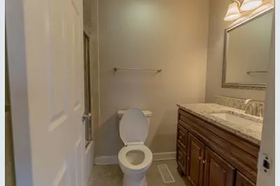 4345 Mumford Drive, Hoffman Estates, IL 60192 - Photo 27