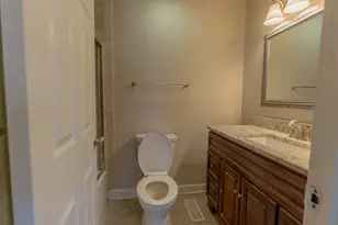 4345 Mumford Dr, Hoffman Estates, IL 60192 - Photo 27