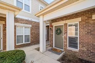 620 Pineridge Dr N, Oswego, IL 60543 - Photo 3