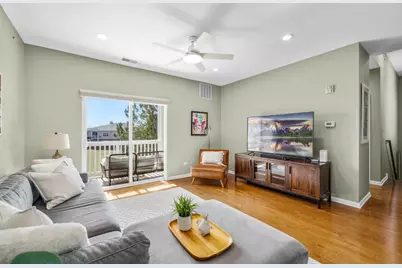 620 Pineridge Drive N #620, Oswego, IL 60543 - Photo 5