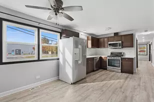 55 W Ann St, Lombard, IL 60148 - Photo 9