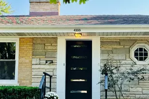 4555 Cleveland St, Skokie, IL 60076 - Photo 3