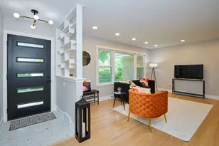 4555 Cleveland St, Skokie, IL 60076 - Photo 19