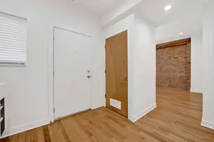 118 E 57th St, Chicago, IL 60637 - Photo 9