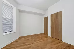 118 E 57th St, Chicago, IL 60637 - Photo 15