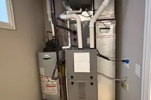 3307 S Artesian Ave, Chicago, IL 60608 - Photo 25