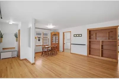 906 S Kirk Avenue, Elmhurst, IL 60126 - Photo 5