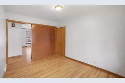 906 S Kirk Avenue, Elmhurst, IL 60126 - Photo 13