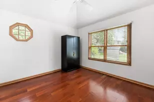 484 Blodgett Ct, Naperville, IL 60565 - Photo 11