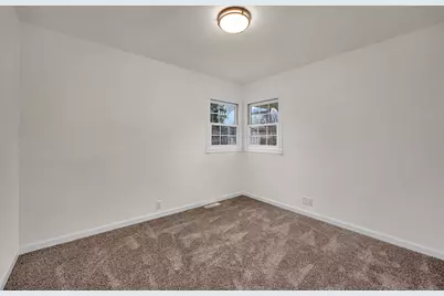 917 Parks Lane, Ottawa, IL 61350 - Photo 15