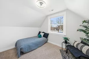 11576 S La Salle St, Chicago, IL 60628 - Photo 17