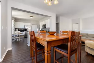 922 Summit Creek Dr, Shorewood, IL 60404 - Photo 9