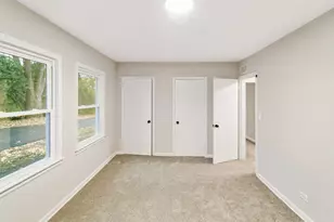 615 Polo Dr, Wheaton, IL 60187 - Photo 15