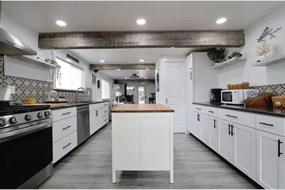 7573 335th Avenue, Brighton, WI 53105 - Photo 11