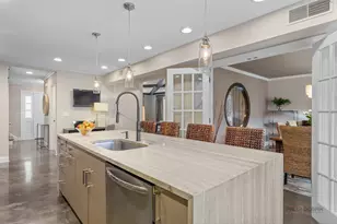 2 N Tower Rd, Oak Brook, IL 60523 - Photo 11