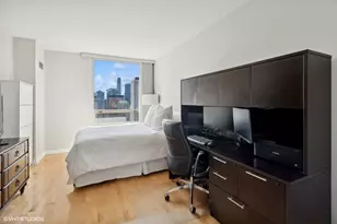 33 W Ontario St, Chicago, IL 60654 - Photo 7