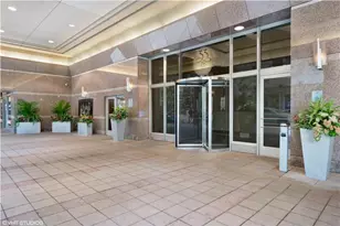 33 W Ontario St, Chicago, IL 60654 - Photo 27