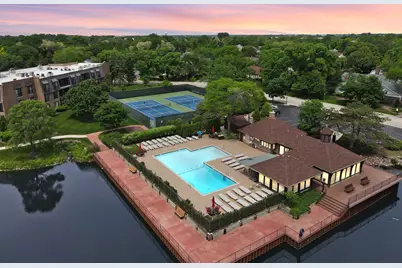 [Address not provided], Northbrook, IL 60062 - Photo 27